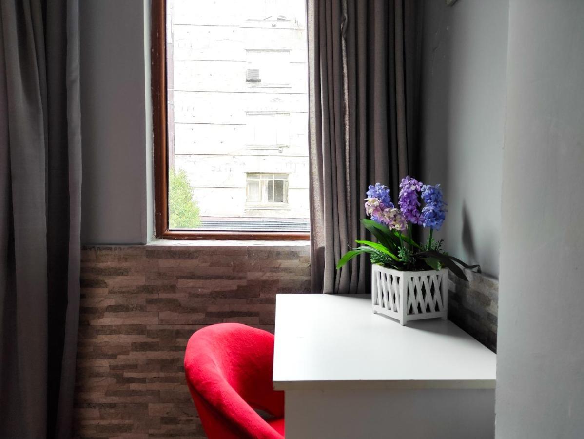 Aparthotel Old City Batoumi Extérieur photo
