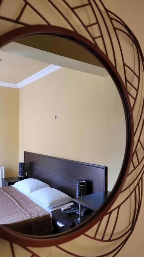 Aparthotel Old City Batoumi Extérieur photo