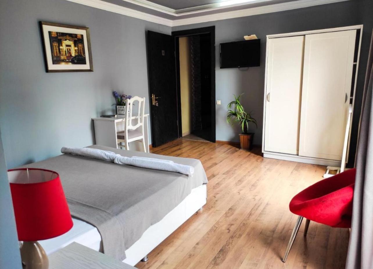 Aparthotel Old City Batoumi Extérieur photo